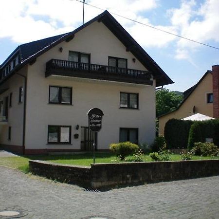 Mosel-Gastehaus Kirch Hotel Ernst Quarto foto